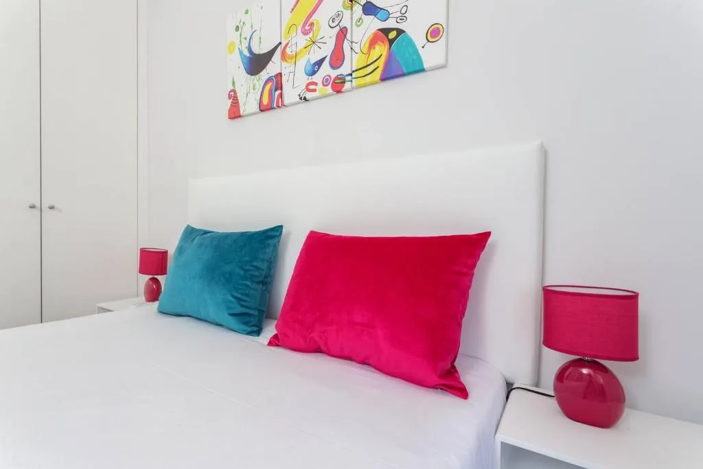 Luxury Beach Apartment — interior 19